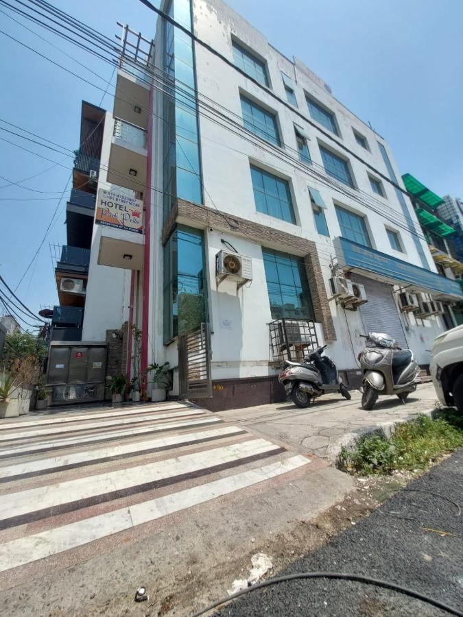 Hotel Park Pride Pitampura New Delhi, Couple Friendly Zewnętrze zdjęcie
