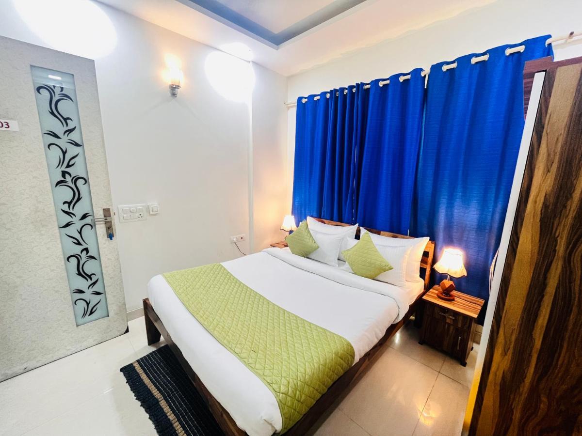 Hotel Park Pride Pitampura New Delhi, Couple Friendly Zewnętrze zdjęcie